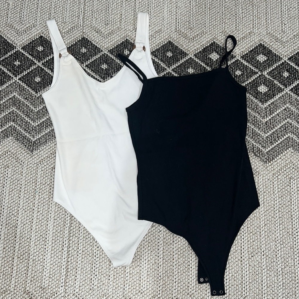 A&F ribbed bodysuit bundle